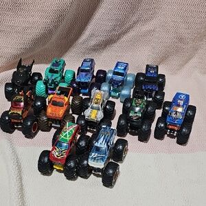 Hot Wheels Monster Jam Truck Lot Of 12